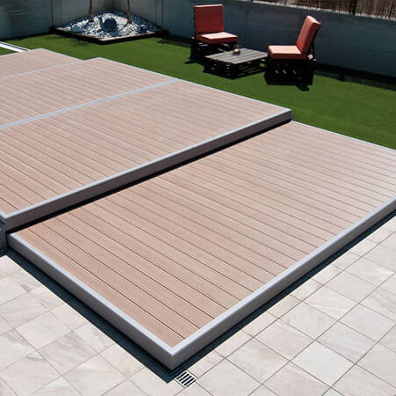 Deckwell Telescopic Cover